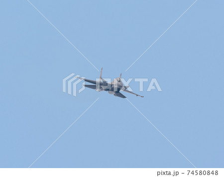 マレーシア空軍スホーイSu-30MKM急降下 74580848