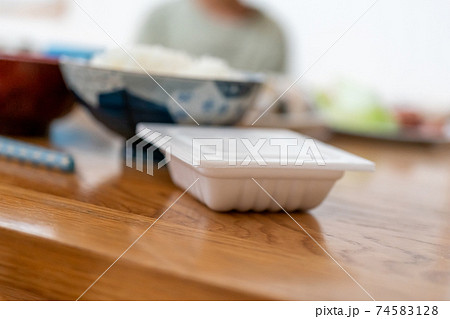 朝食の納豆 朝食の納豆 74583128