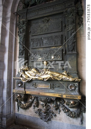 ベルギー 旅行 冬 ベルギー 旅行 冬 74583878