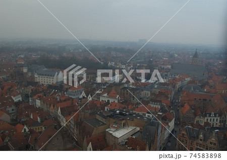 ベルギー ブルッヘの鐘楼からの景色 ベルギー ブルッヘの鐘楼からの景色 74583898