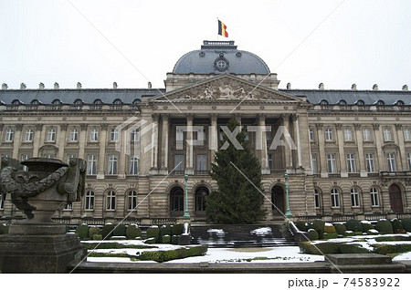 ベルギー　旅行　冬 74583922