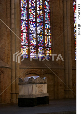 オランダ　春 74584344