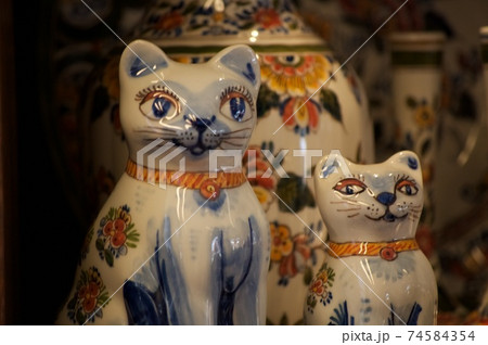 デルフト焼き　オランダ　猫 74584354
