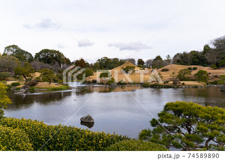 【熊本県】　水前寺成趣園 74589890