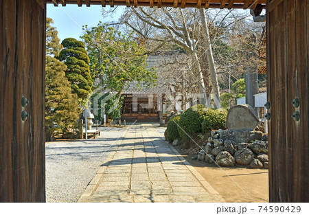 流山散歩:真言宗豊山派 光明院 本堂 流山散歩:真言宗豊山派 光明院 本堂 74590429