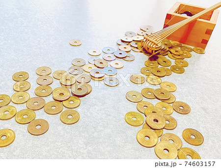 熊手とマスと五円玉 熊手とマスと五円玉 74603157