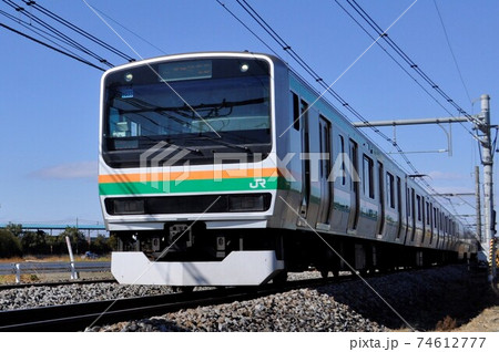 高崎線を走るE231系近郊電車 高崎線を走るE231系近郊電車 74612777