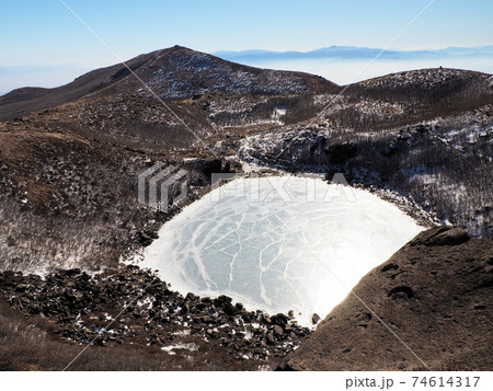 天狗ヶ城から眺める御池・稲星山そして祖母山系 74614317