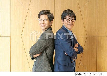 オフィスワーカー 74616519