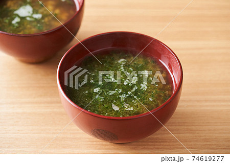 青のりの味噌汁 74619277