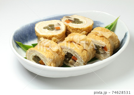 フキの信田巻き、春の季節料理 74628531