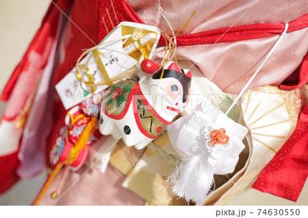 お宮参りのお祝い小物アイテム 74630550