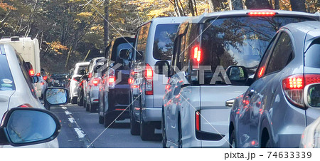 大渋滞　ゴールデンウイーク 74633339