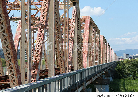 おおさか東線の赤川鉄橋 74635337