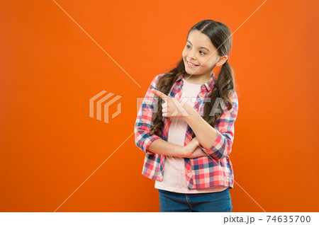Just look at this. Product presentation. Kid happy face  74635700