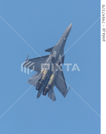 マレーシア空軍スホーイSu-30MKMハイレートクライム 74647376
