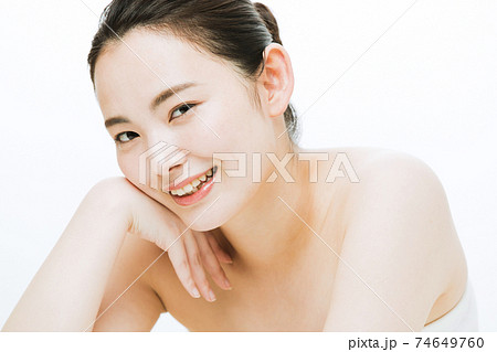 女性 ビューティー 美容 スキンケア 女性 ビューティー 美容 スキンケア 74649760