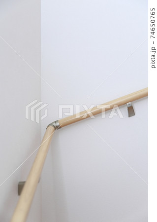 コの字型階段の手すりの写真素材