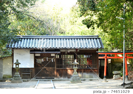 親殿神社　(奈良県北葛城郡王寺町) 74651029