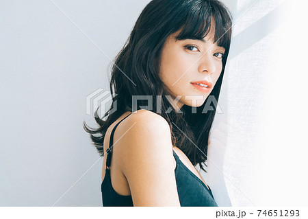 ヘアスタイル　ビューティーイメージ 74651293
