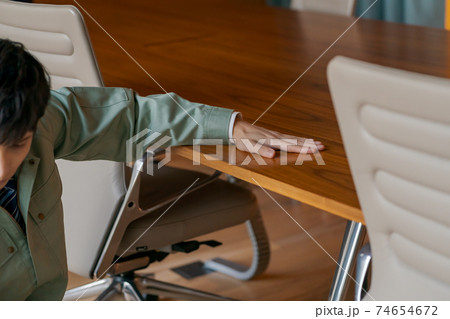 オフィス家具の出張買取 オフィス家具の出張買取 74654672