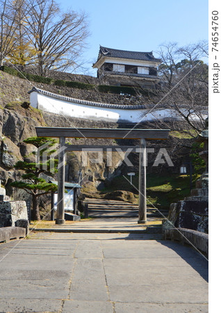 古橋口から眺めた「臼杵城」(臼杵公園/大分県臼杵市) 古橋口から眺めた「臼杵城」(臼杵公園/大分県臼杵市) 74654760