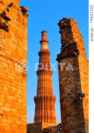 インド紀行　その2102　：　クトゥブ・ミナール 　その2102 74655105