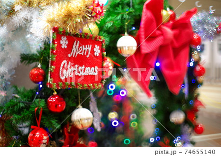 イルミネーションの玉ボケ 74655140