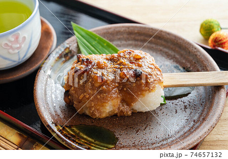 南信名物　五平餅 74657132