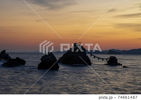 二見　夫婦岩の朝 74661487