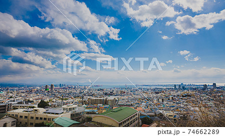 よく晴れた神戸市内を一望 灘丸山公園からの写真素材