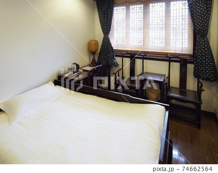 中国黄山市(屯渓)のホテル客室 / a room in Tunxi, Anhui, China 中国黄山市(屯渓)のホテル客室 / a room in Tunxi, Anhui, China 74662564