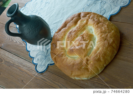 Matnakash  bread, 74664280