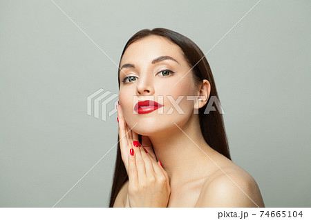 Young perfect woman brunette portrait 74665104