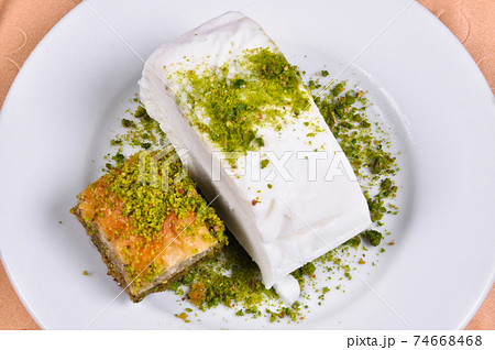 Cut Maras Ice Cream with pistachio Antep Baklava 74668468