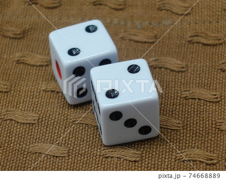 サイコロ(ゾロ目バージョン) 74668889