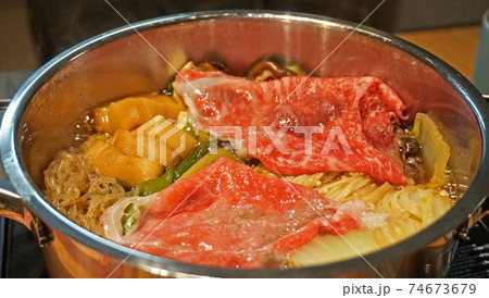 美味しいすき焼き 美味しいすき焼き 74673679