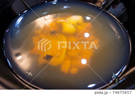 青森県八戸市周辺の郷土料理「いちご煮」 青森県八戸市周辺の郷土料理「いちご煮」 74675657