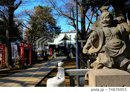 東京　雑司が谷の鬼子母神 74676955