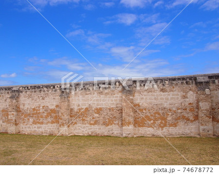 パース　旧フリーマントル刑務所　美しい外壁 74678772