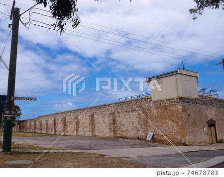 パース　旧フリーマントル刑務所　美しい外観 74678783