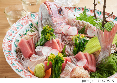 鯛の姿造り 74679515