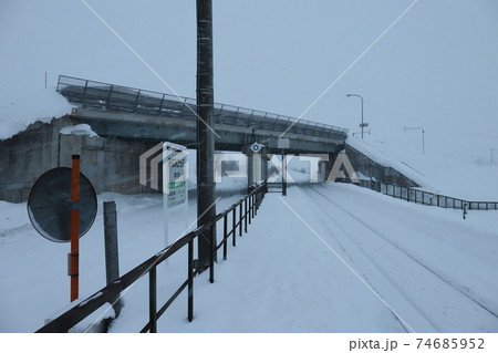 北海道　比布　JR宗谷本線南比布駅 74685952
