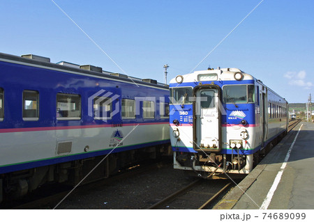 静内駅　JR静内駅　日高本線　廃止決定区間 74689099