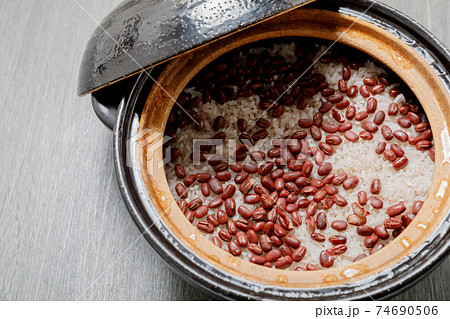 日本食:お赤飯・おこわ・祝い膳 日本食:お赤飯・おこわ・祝い膳 74690506