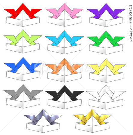 少し上から見た折り紙で作った兜 のイラスト素材