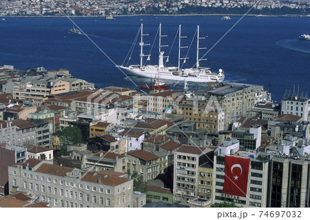 TURKEY ISTANBUL BOSPORUS TURKEY ISTANBUL BOSPORUS 74697032