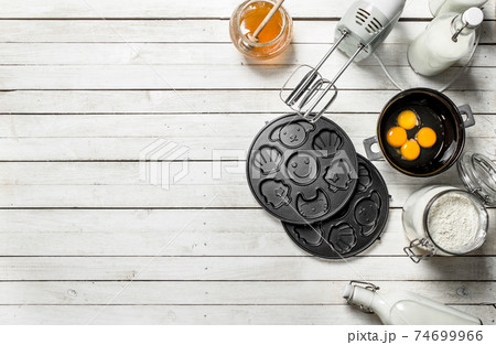 Baking background. Preparation of dough for delicious cookies. 74699966