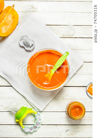 Baby food. Puree from fresh pumpkin. Baby food. Puree from fresh pumpkin. 74700316