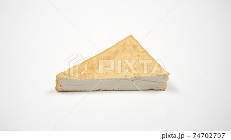 厚揚げ　白背景 74702707